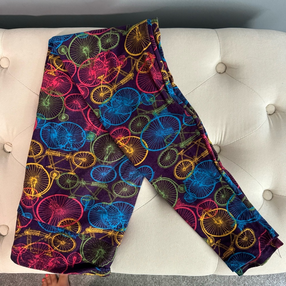 Lularoe OS leggings - NEW bicycle pattern
